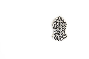 Blessed Sandal Hijab Pin - Silver